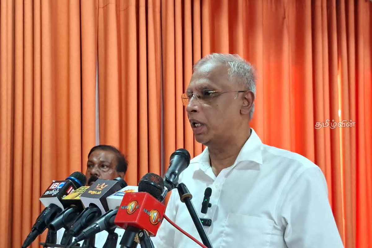 சம்பந்தனுக்கு பாதுகாப்பு வழங்கிய பிரபாகரன்